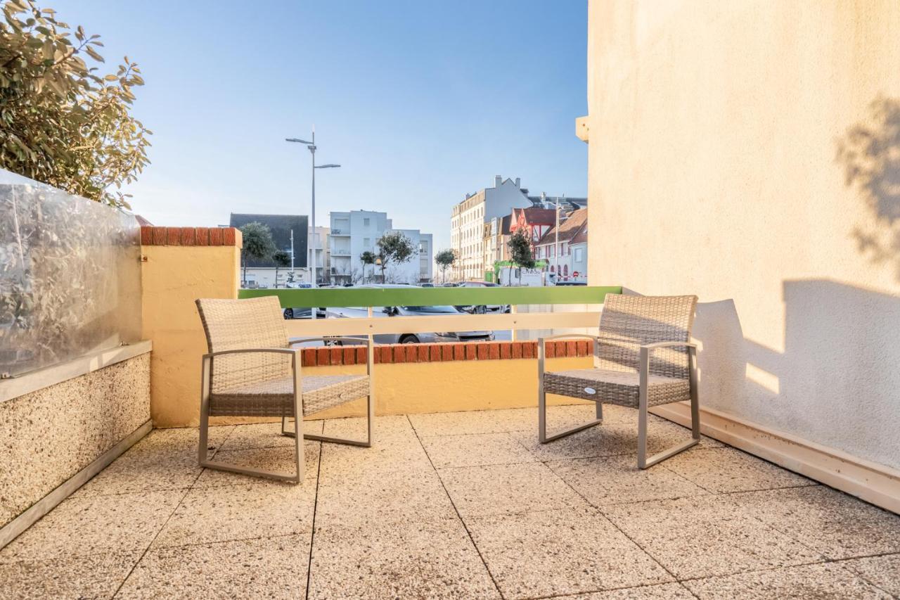 Agreable Appartement Et Terrasse A 2 Pas De La Mer Wimereux Bagian luar foto